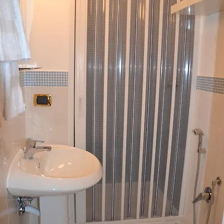 Bed & Breakfast La Civetta Sul Como